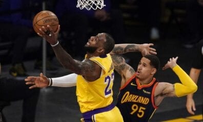 Lebrons Džeimss