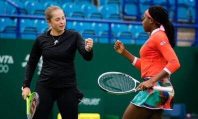 Aļona Ostapenko un Koko Gofa