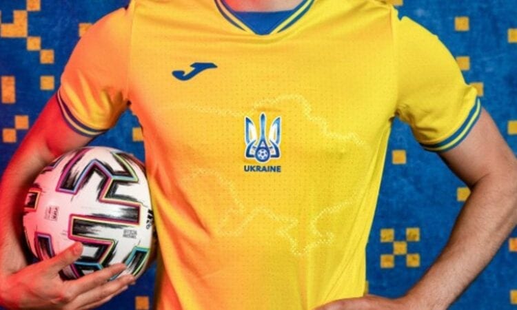 Ukrainas futbola izlases spēļu krekls