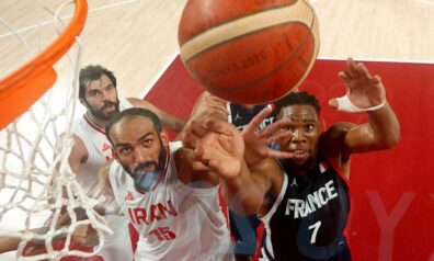 Francijas un Irānas basketbola izlases