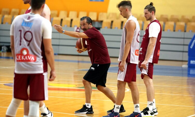 Latvijas basketbola izlase