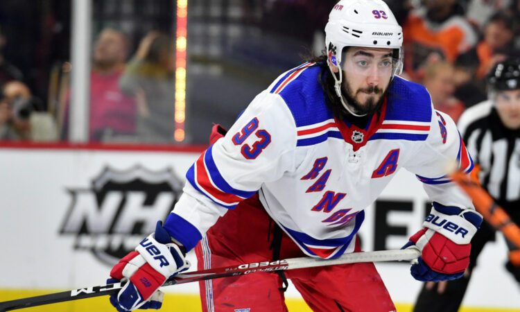 Mika Zibanejads