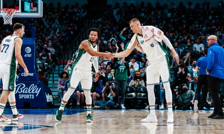 Džeilens Bransons un Kristaps Porziņģis