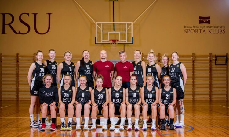 RSU sieviešu basketbola komanda