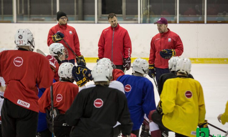 Latvijas U18 hokeja izlase