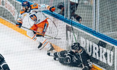 Tamperes Tappara un Turku TPS