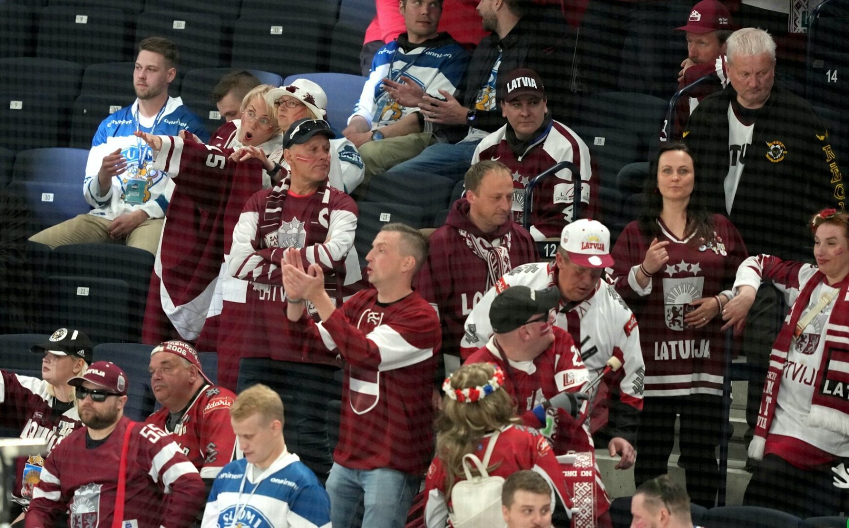 Latvijas izlases fani
