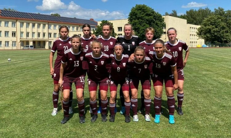 Latvijas U17 sieviešu futbola izlase