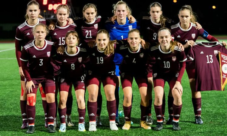Latvijas U17 sieviešu futbola izlase