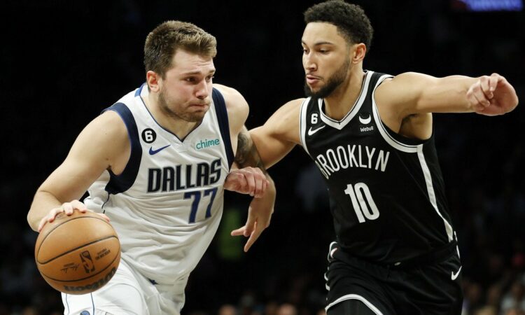 Luka Dončičs un Bens Simonss