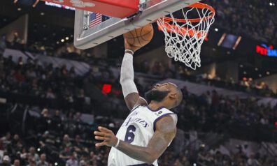 Lebrons Džeimss