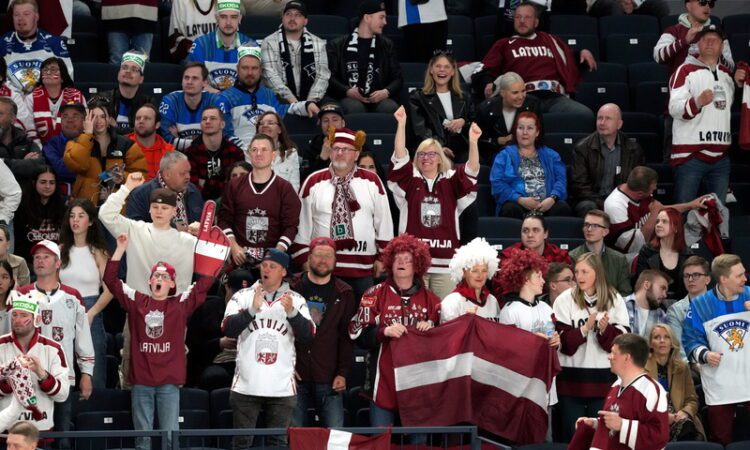 Latvijas fani