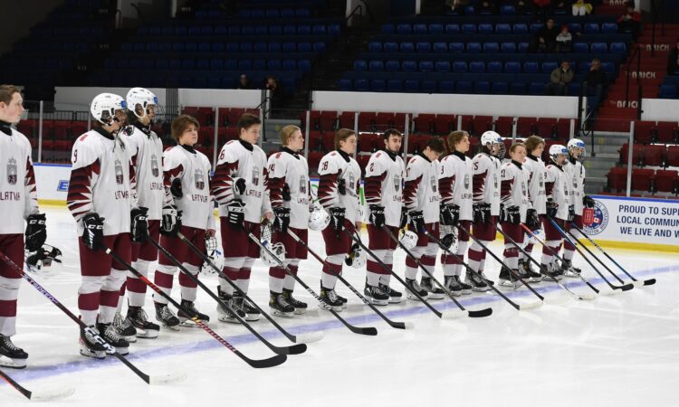 Latvijas U18 hokeja izlase