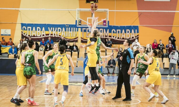 Ukrainas un Lietuvas sieviešu basketbola izlases