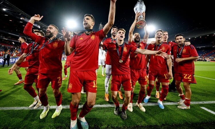 Spānijas futbola izlase