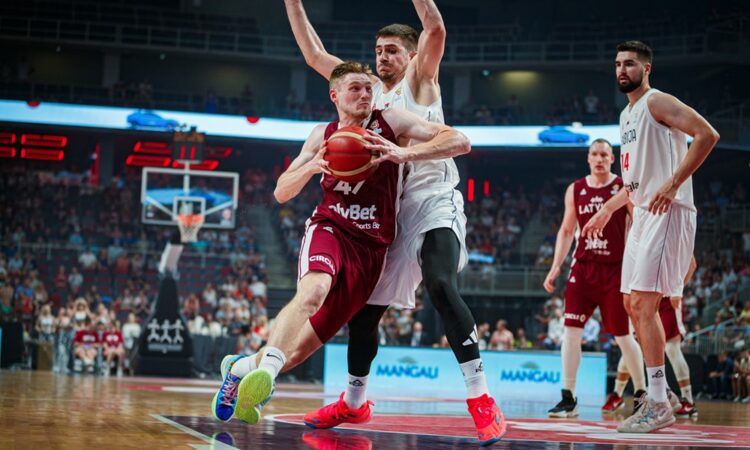 Artūrs Kurucs