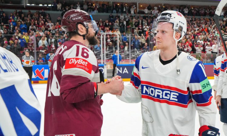 Kaspars Daugaviņš un Ūle Eināŗs Engelands