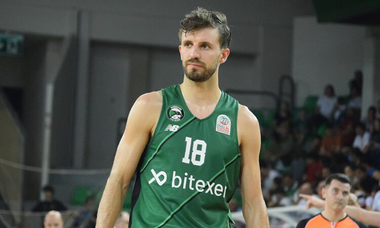 Dogušs Ozdemiroglu