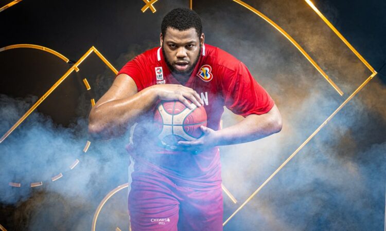 Omari Spelmens
