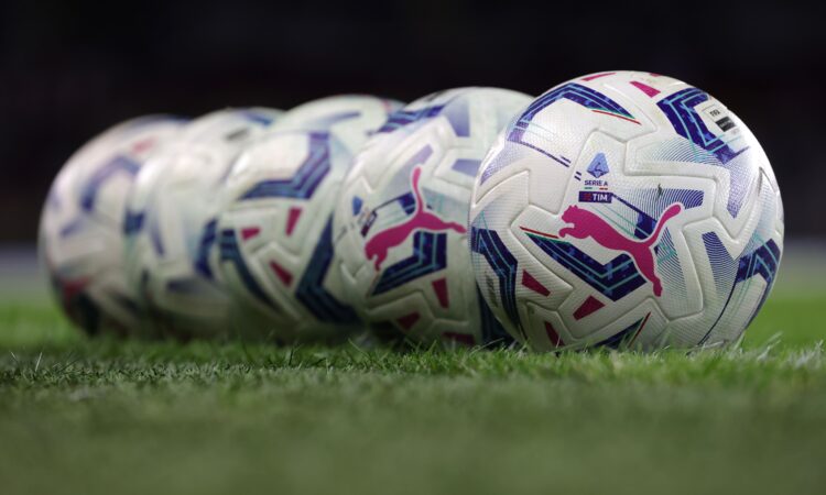 Futbola bumbas