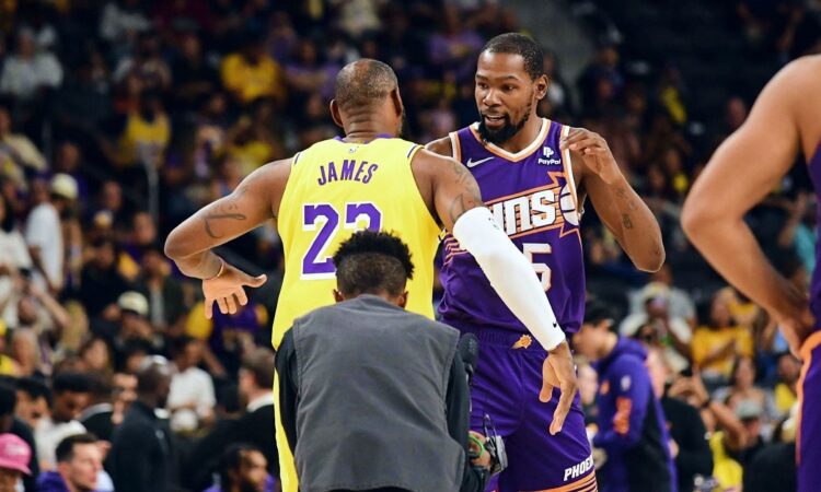 Lebrons Džeimss un Kevins Durants