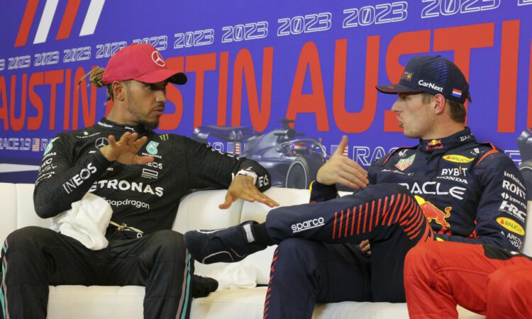 Lūiss Hamiltons un Makss Verstapens