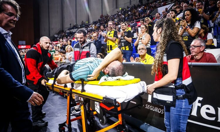 FIBA Čempionu līgas tiesnesis