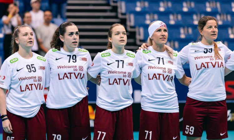 Latvijas sieviešu florbola izlase