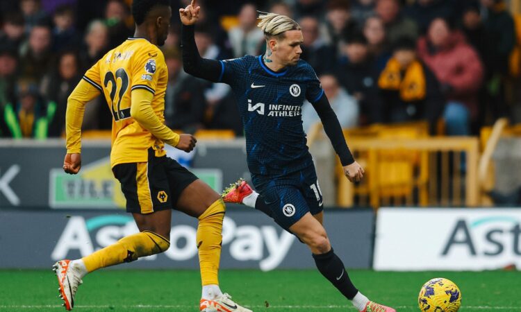 Wanderers pret Chelsea