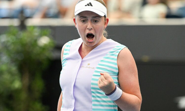 Aļona Ostapenko