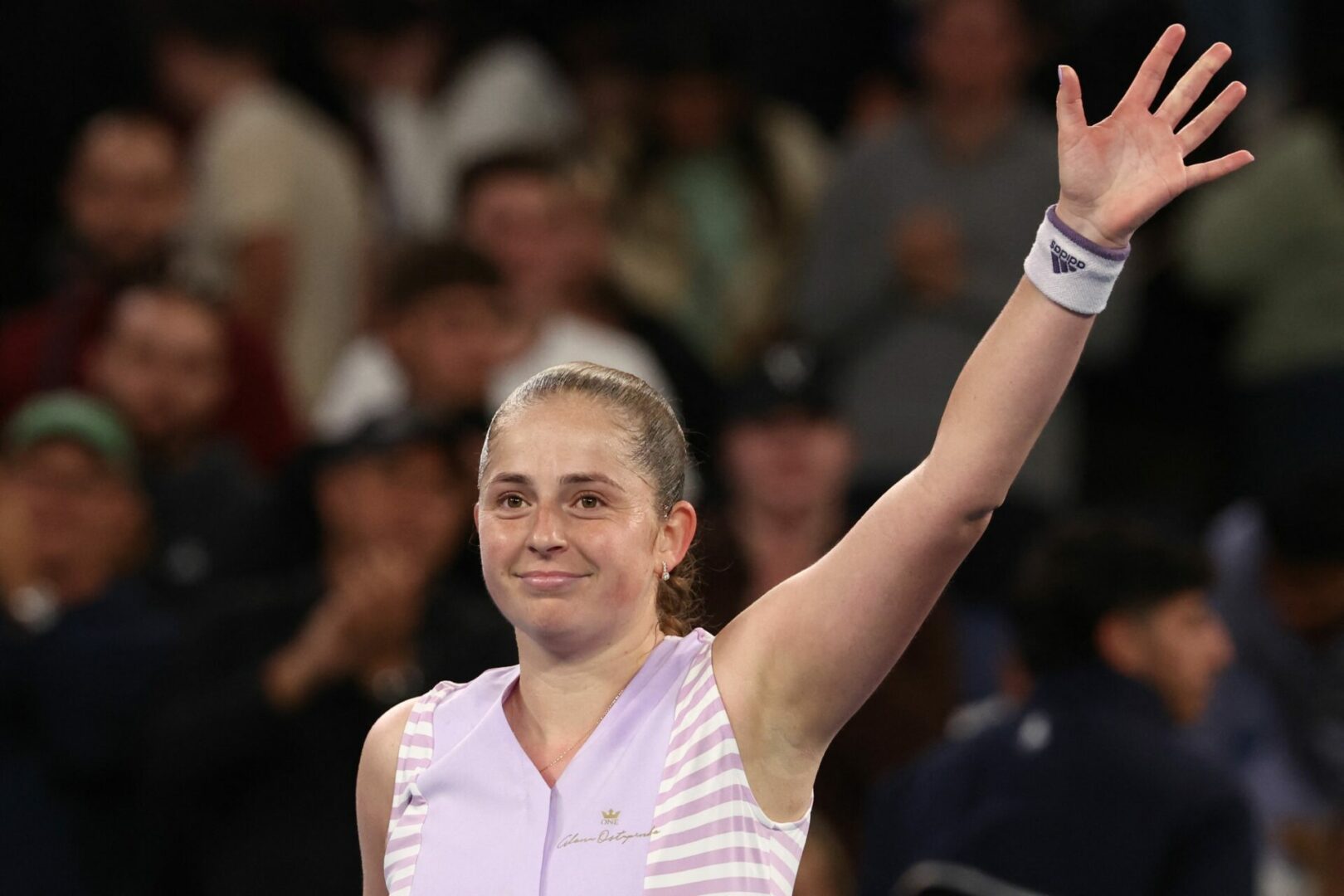 Ostapenko “Australian Open” otrajā kārtā pārspēj mājinieci Tomļanoviču