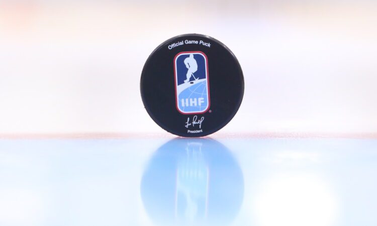 IIHF