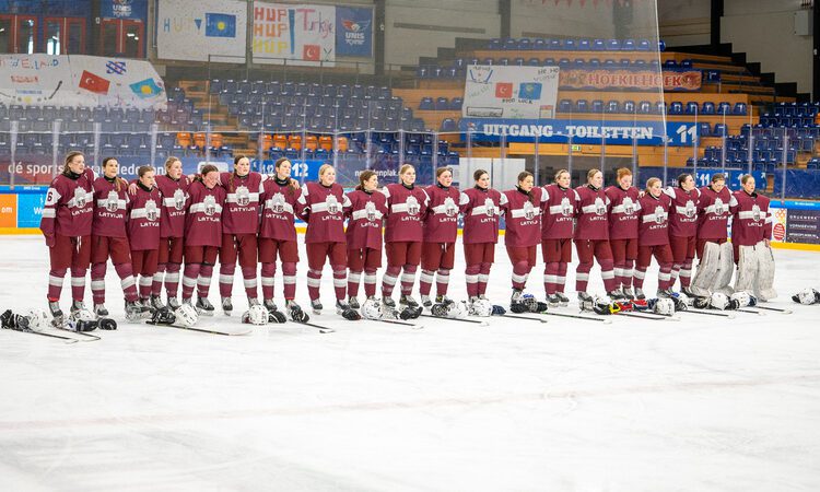 Latvijas U18 meiteņu hokeja izlase