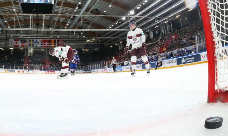 Latvijas U20 hokeja izlase