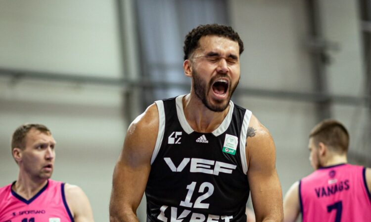 Arnaldo Toro Barea