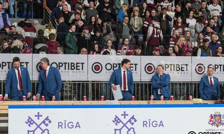 Latvijas hokeja izlases treneri