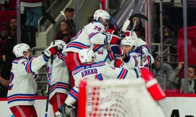 “Rangers” negrasās apstāties un nonāk tikai soļa attālumā no Austrumu fināla