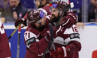 Roberts Bukarts un Kaspars Daugaviņš