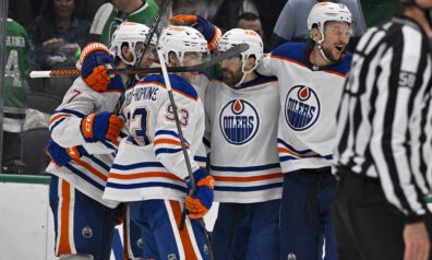 “Oilers” ar uzvaru otrajā papildlaikā uzsāk Stenlija kausa pusfinālu