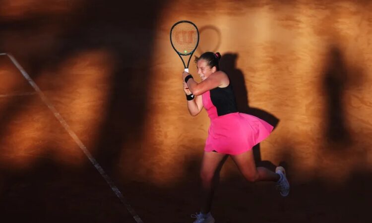 Aļona Ostapenko