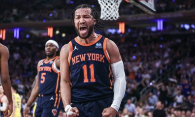 Bransons gūst traumu, atgriežas laukumā un kaldina “Knicks” uzvaru