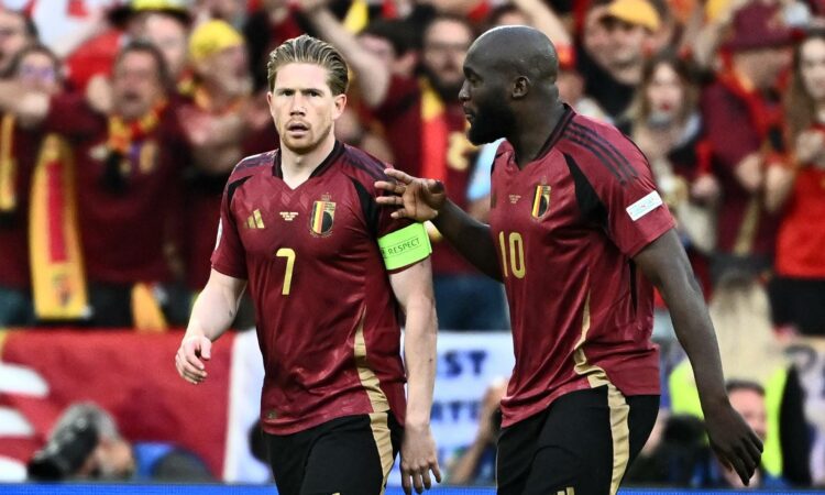 Kevins de Bruine un Romelu Lukaku