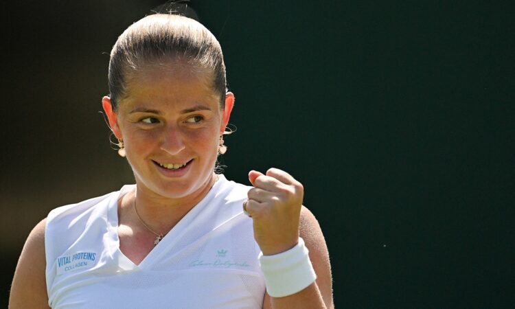 Aļona Ostapenko