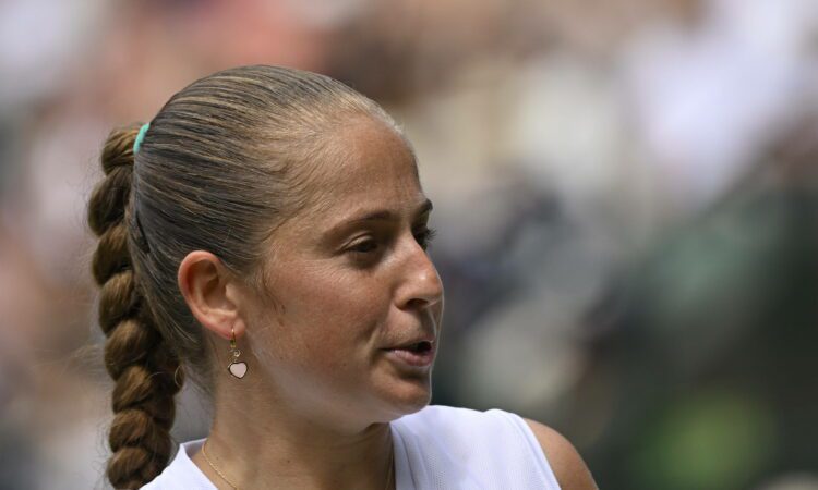 Aļona Ostapenko