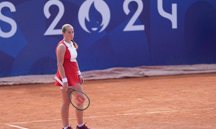 Aļona Ostapenko