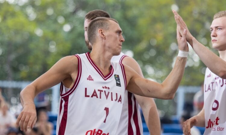 Nauris Miezis