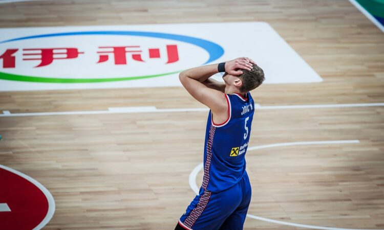 Nikola Jovičs