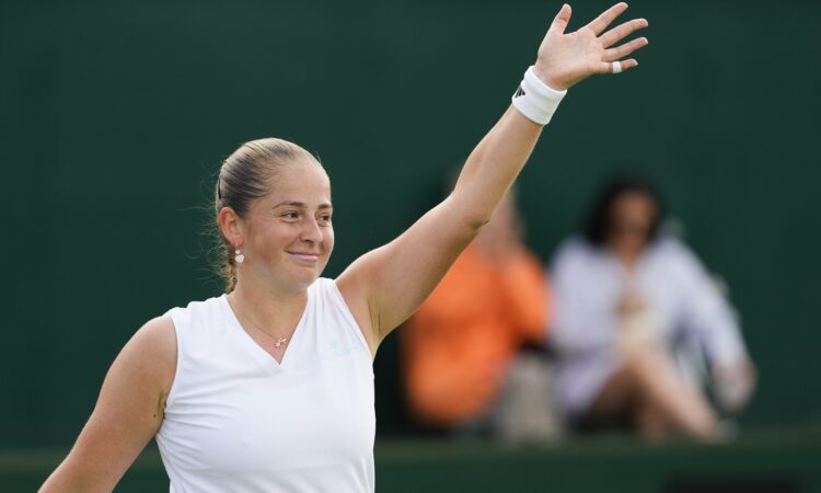Aļona Ostapenko