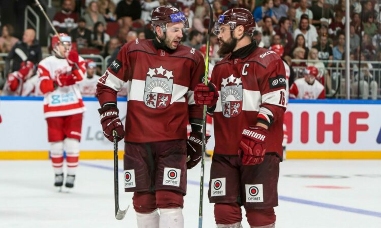 Zemgus Girgensons un Kaspars Daugaviņš