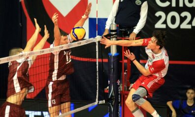 Latvijas un Polijas U20 volejbolisti